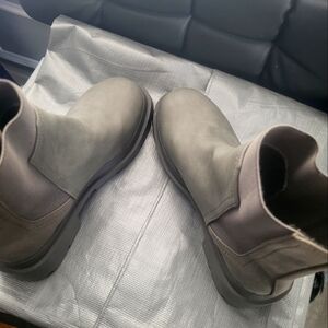 Ladies Boots